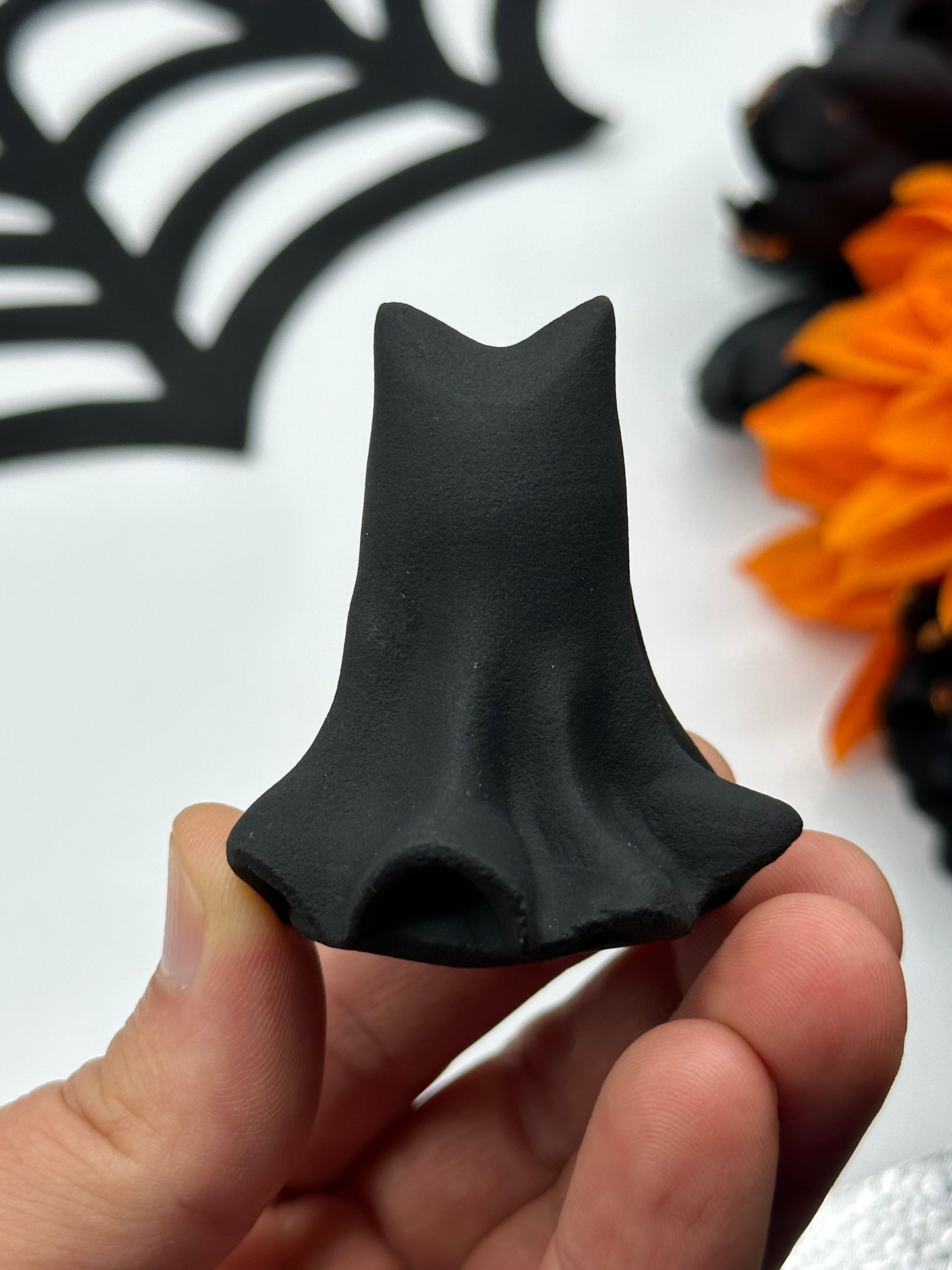 Black Obsidian Ghost Cat Carving