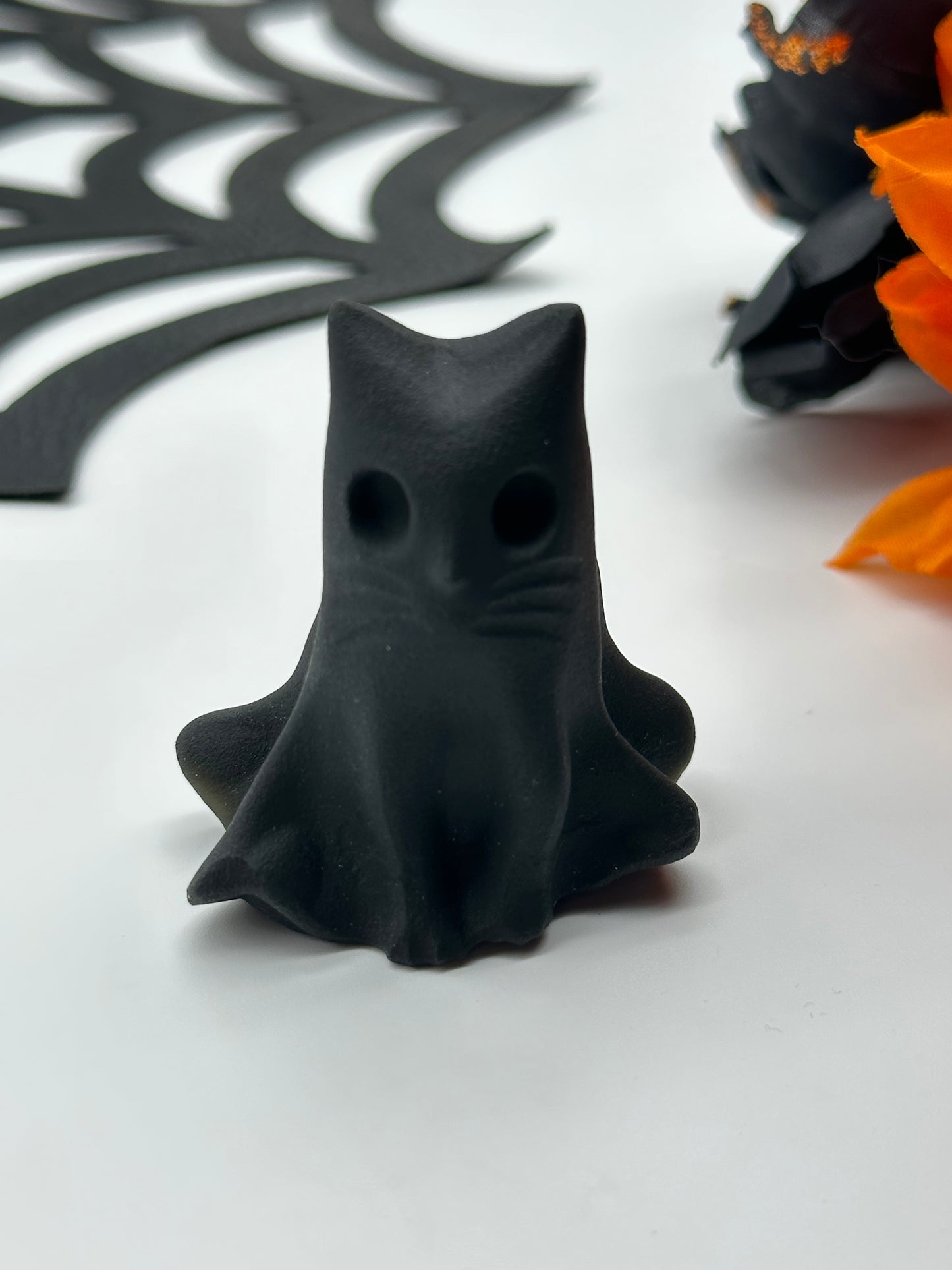 Black Obsidian Ghost Cat Carving